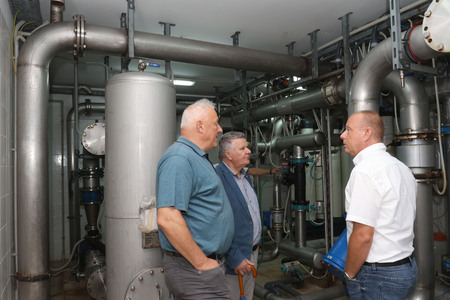 NOTRANJOST OBJEKTA ZA PRIPRAVO PITNE VODE  CERKNICA 01 FOTO LJUBO VUKELIČ